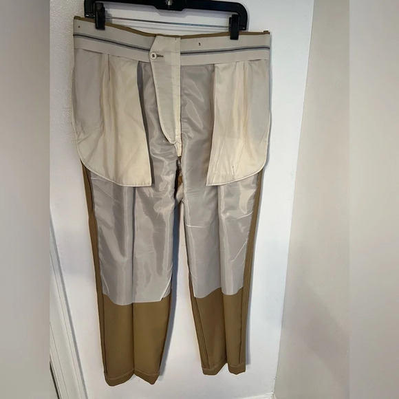 Austin Reed, England, London, 33, pleated front button zip clasp front closure. - Picture 9 of 10